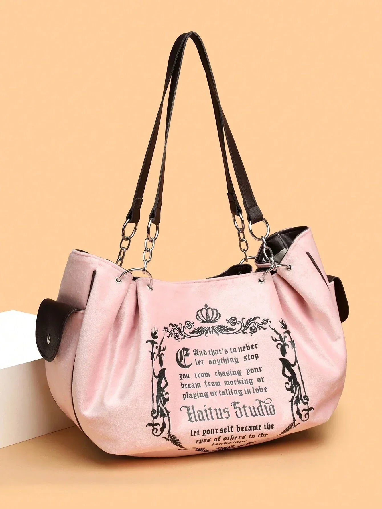 Gotik Zincirli Pembe Omuz Çantası – Geniş Günlük Hacim - MAKKA