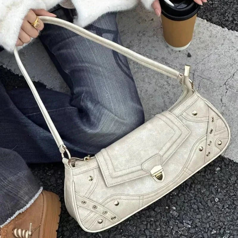 Retro Baget Omuz Çantası Kadın Şık Kompakt Günlük Tasarım - MAKKA