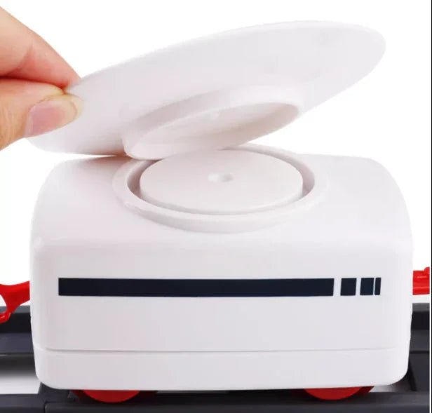 56 Parça 5 Bölmeli Deluxe Çocuk Tren Şeklinde Yemek Tabağı, BPA'sız, Kaymaz - MAKKA