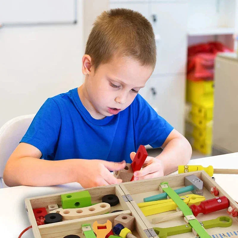 Doğal Ahşap Montessori Alet Kutusu 12 Parça Eğitici Set - MAKKA