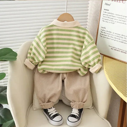 Çizgili Pamuklu Üst ve Nakışlı Kadife Pantolon Çocuk Takımı - MAKKA