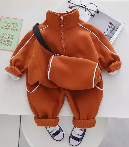 Kahverengi Çantalı Çocuk Takımı Rahat Yumuşak Kumaş 1 - 5 Yaş - MAKKA