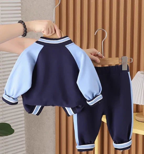 Mavi Üç Parçalı Çocuk Takımı Yumuşak Nefes Alan Kumaş - MAKKA