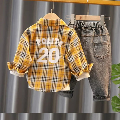 Pamuklu Baskılı Tişört Ekose Gömlek ve Eskitme Pantolon Takım - MAKKA