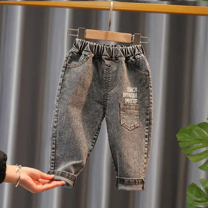 Pamuklu Baskılı Tişört Ekose Gömlek ve Eskitme Pantolon Takım - MAKKA