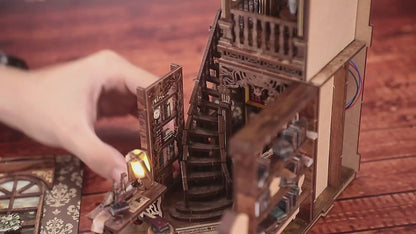 Koyu Kahverengi Ahşap 3D Kitap Köşesi Mini Dollhouse Kiti